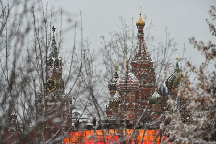 Снежная погода в Москве