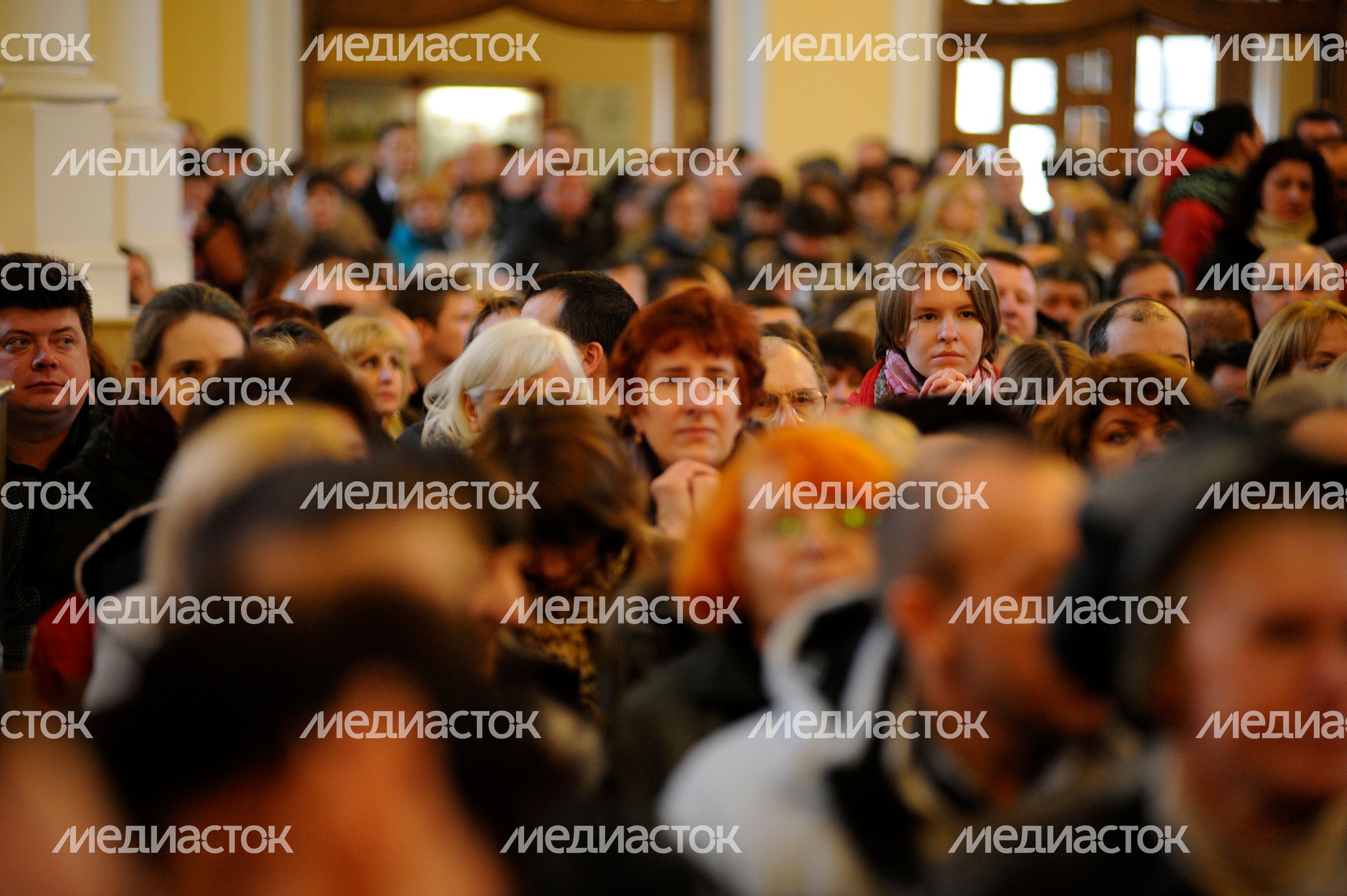 Празднование католической Пасхи в кафедральном соборе в Москве Празднование католической Пасхи в кафедральном соборе в Москве