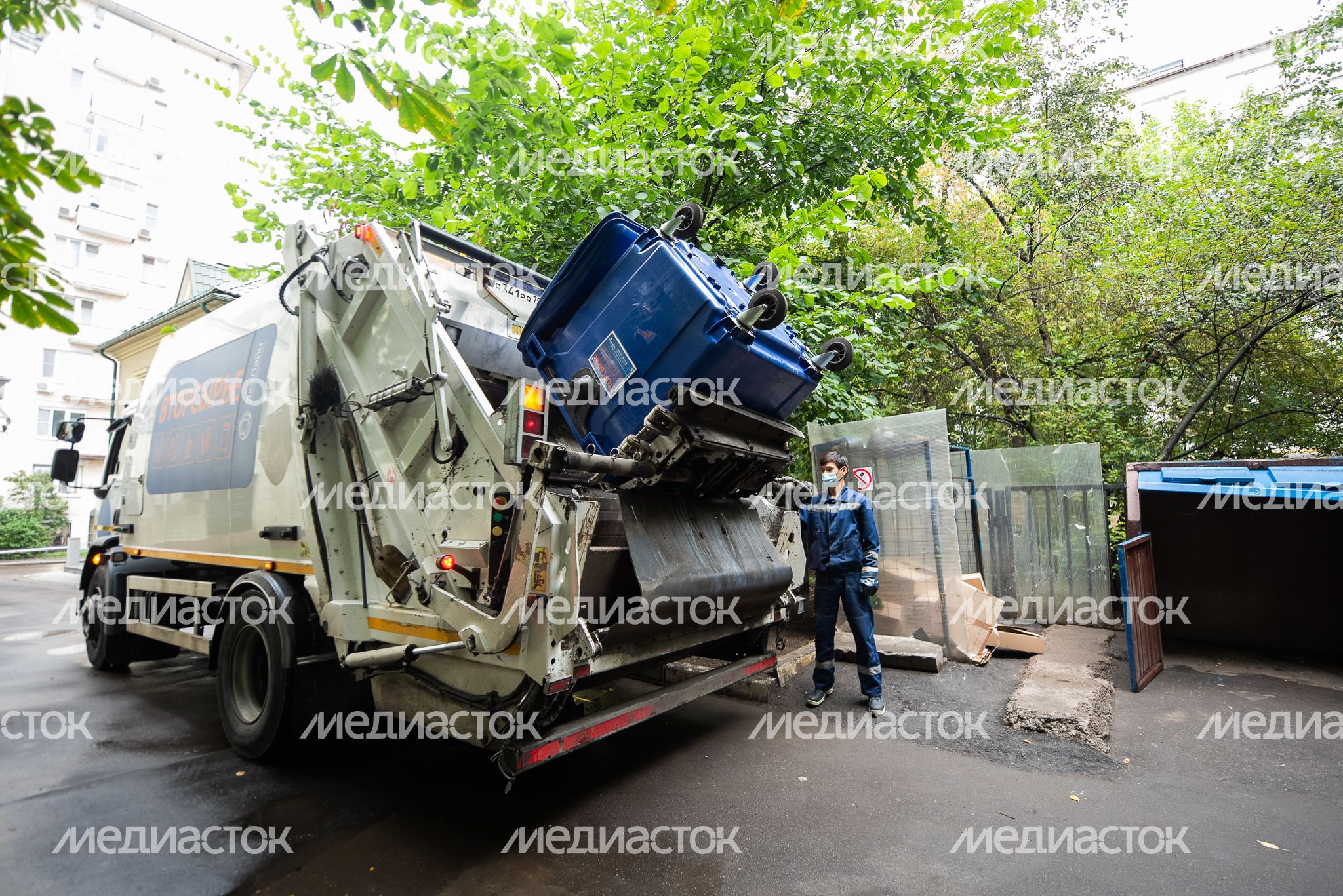 Вывоз вторсырья и смешанных отходов в Московской области