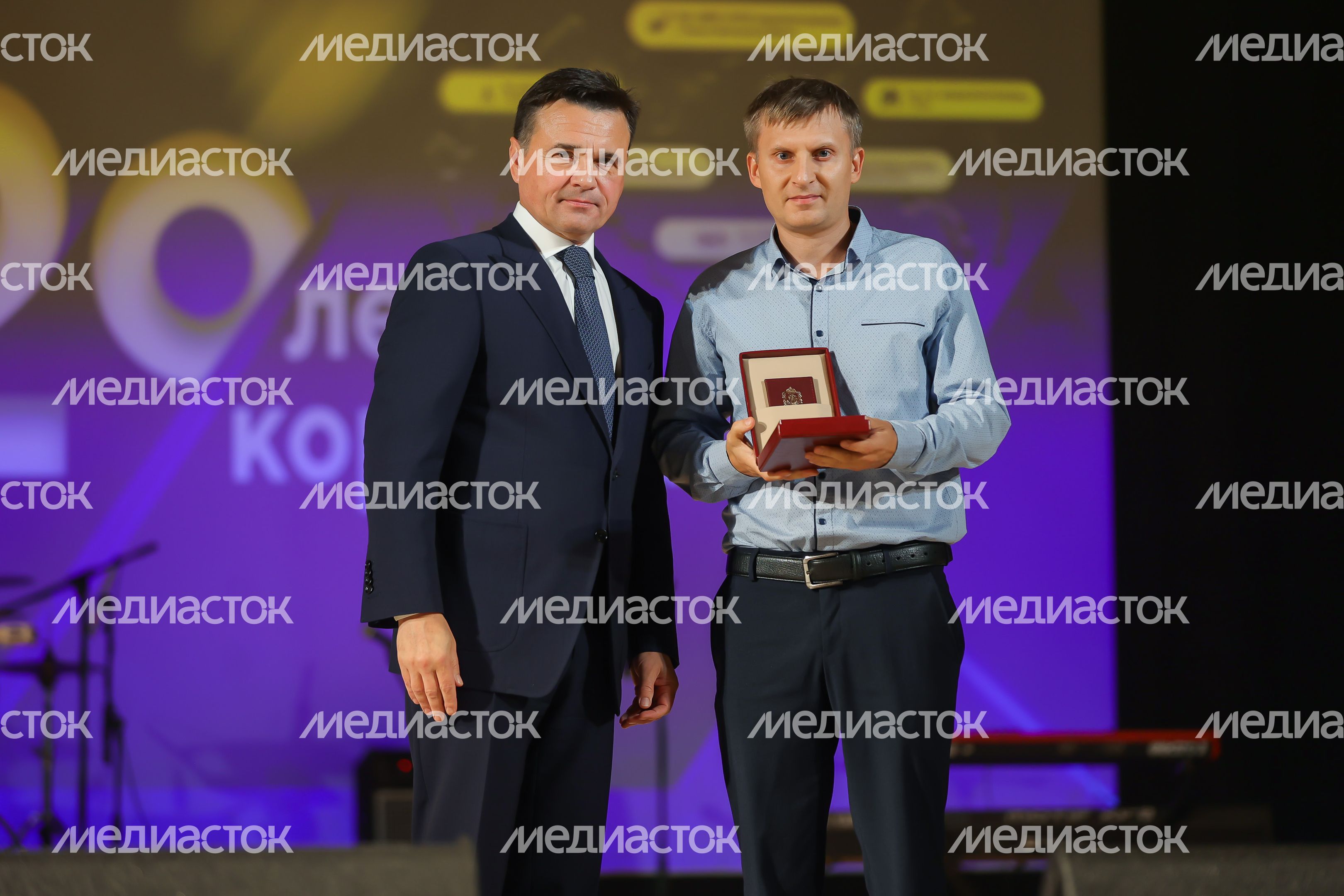Андрей Воробьев вручил областные награды сотрудникам «ВПК «НПО машиностроения» Андрей Воробьев вручил областные награды сотрудникам «ВПК «НПО машиностроения»