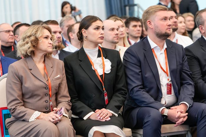 Андрей Воробьев поприветствовал участников форума "Капитальный ремонт 2026-2028: от планов к реализации"