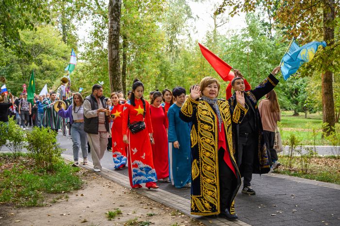 Международный фестиваль-премия театров кукол «Имени Железкина» в Мытищах