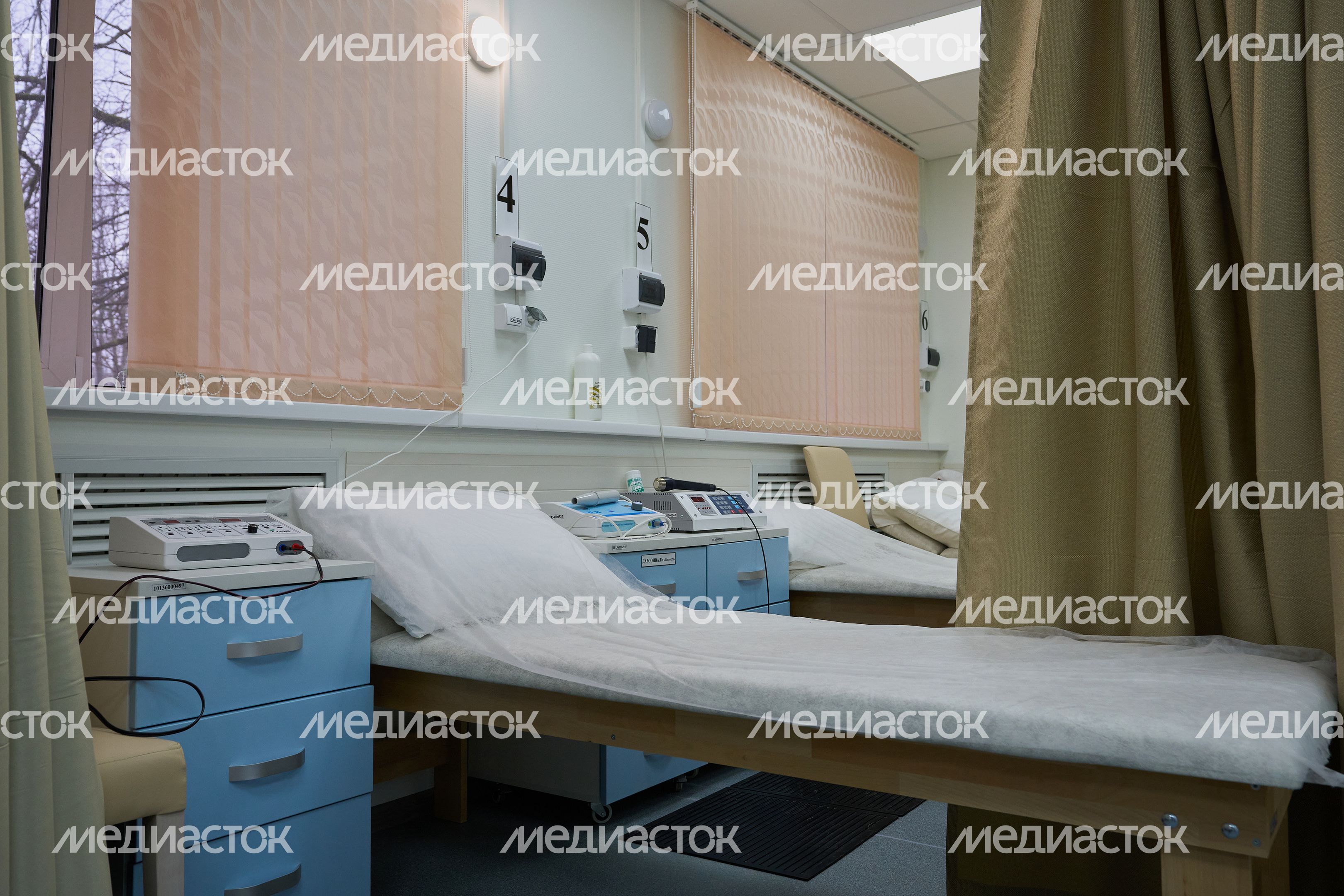 Оборудование в поликлинике в Молодежном