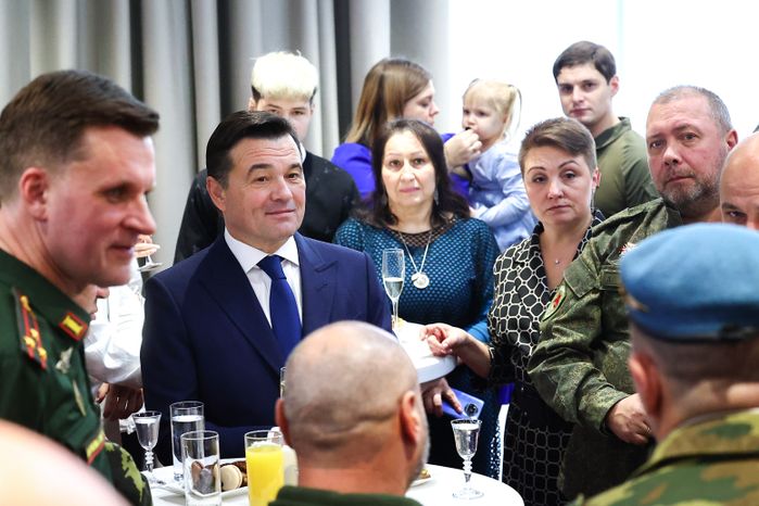 Награждение добровольцев из отряда «БАРС» Губернатором Подмосковья