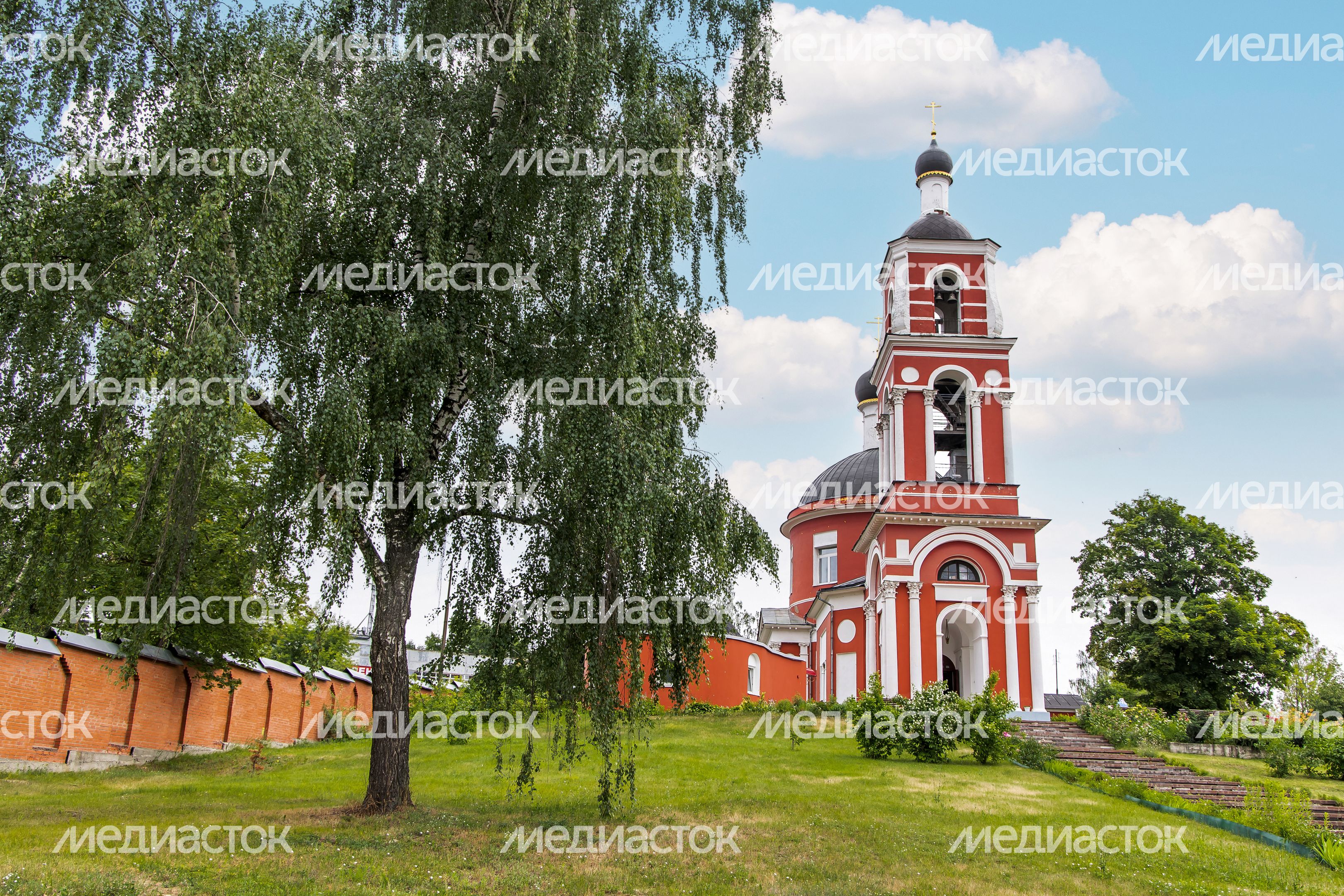 Церковь Петра и Павла (Петропавловский храм) в Лыткарино Церковь Петра и Павла (Петропавловский храм) в Лыткарино