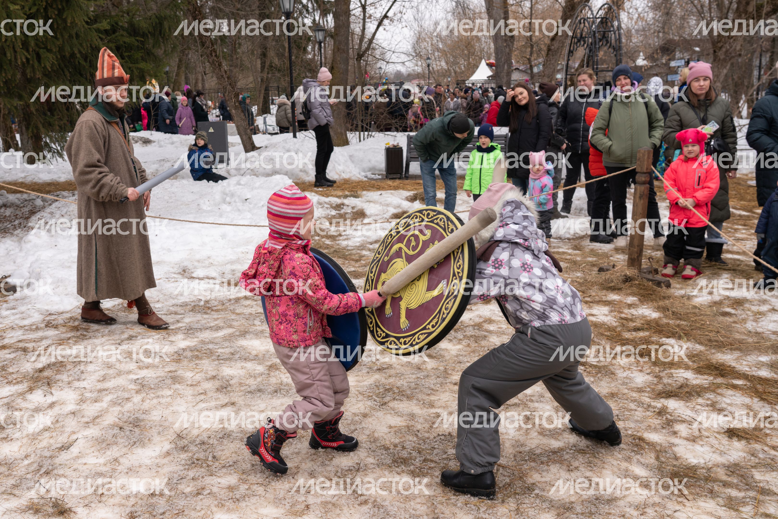 Масленица в парке "Захарово". Одинцовский округ