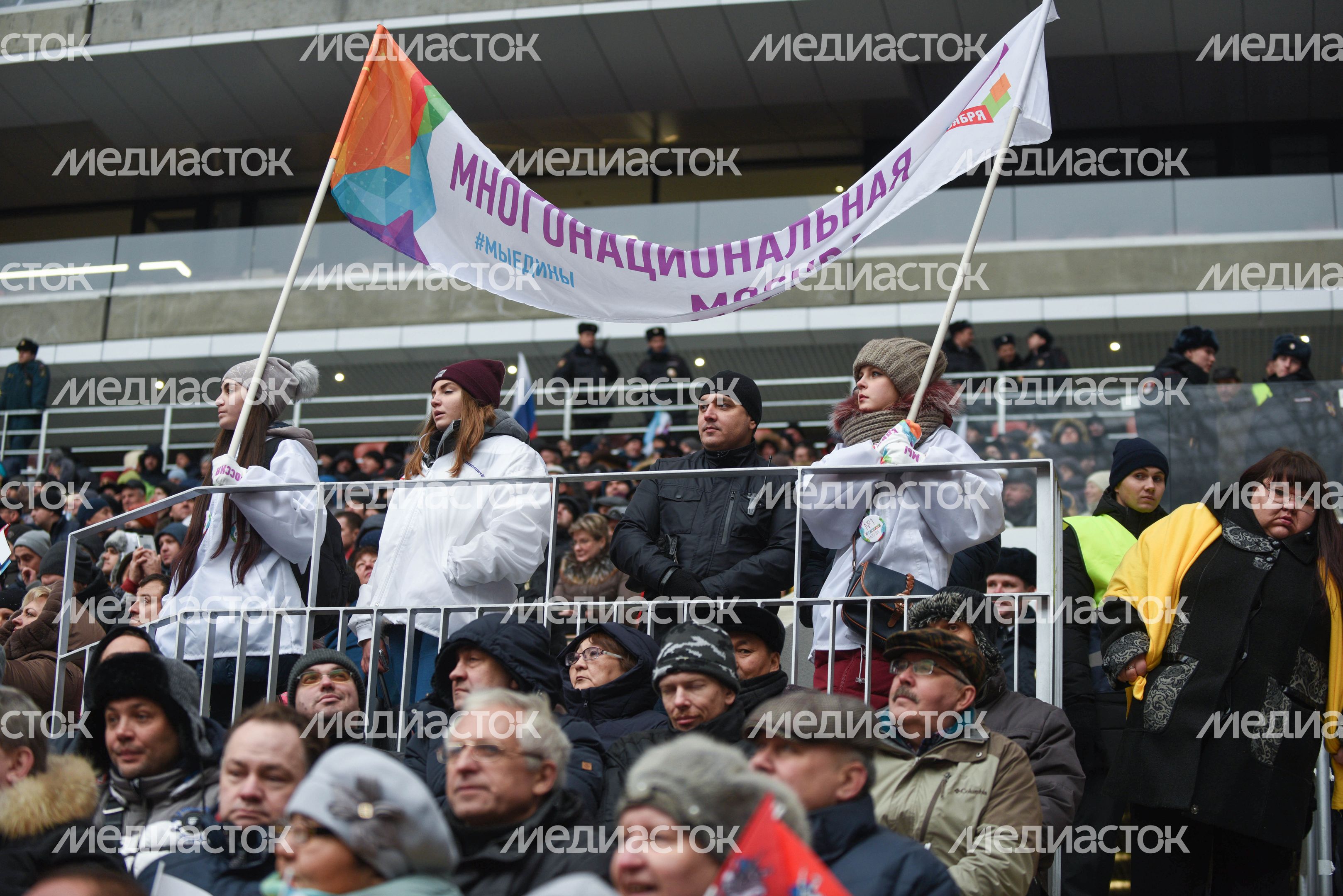 Концерт ко Дню народного единства в Лужниках
