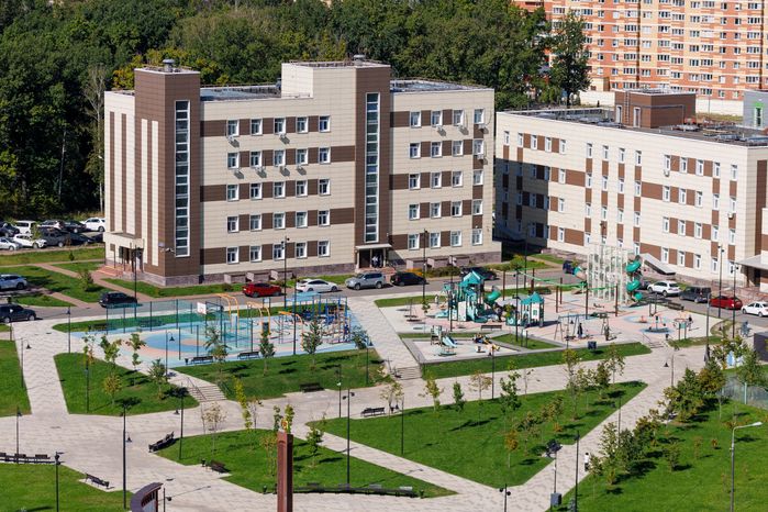Владимирский парк в Балашихе летом