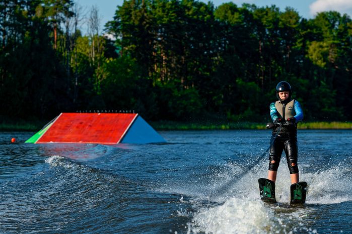 Чемпионат и Первенство Московской области по воднолыжному спорту на Истринском водохранилище в Солнечногорске