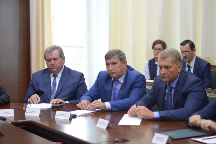А. Воробьев провел совещание с руководящим составом Мособлдумы