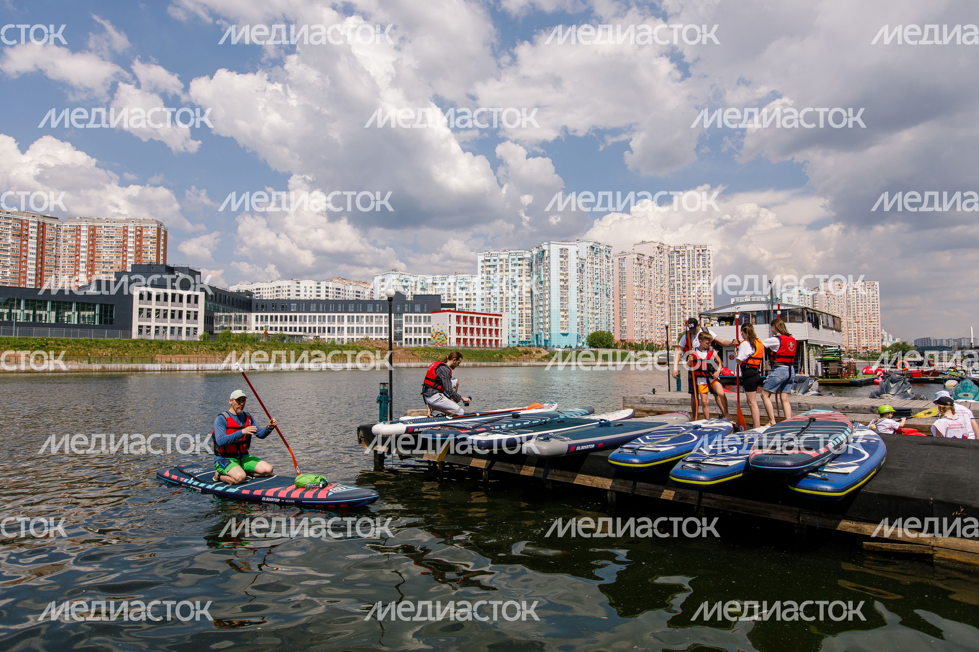 Фестиваль водных видов спорта "Вода для всех" прошел в Красногорске