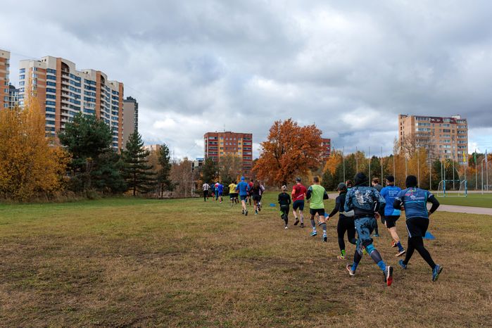 Забег Hero League Trail на 1, 5 и 10 км по пересеченной местности в Красногорске