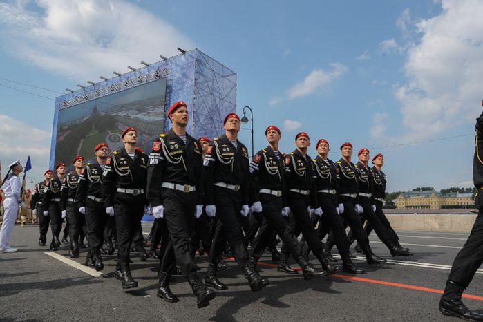 Главный парад Военно-Морского Флота в Санкт-Петербурге