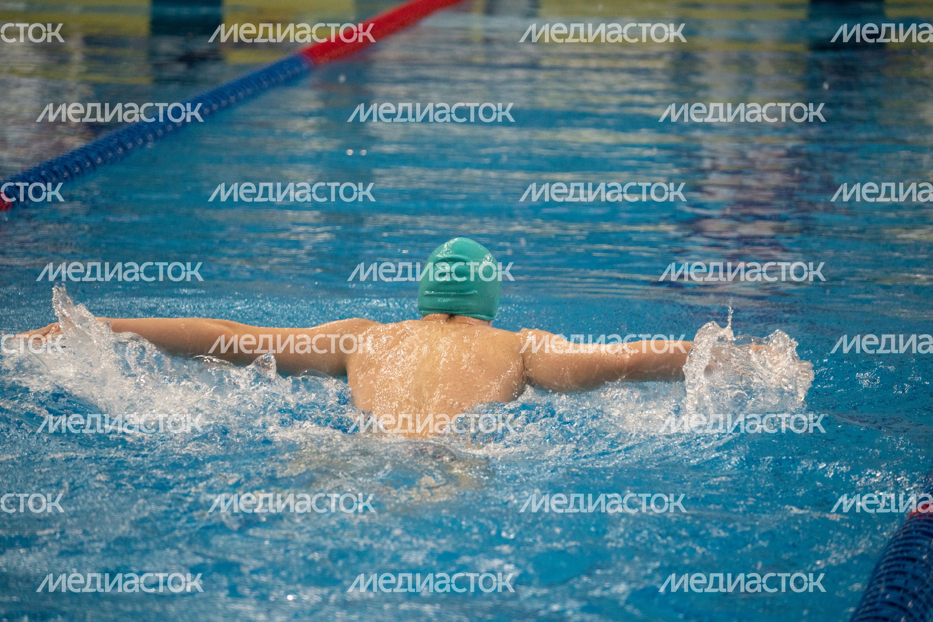 Плавание