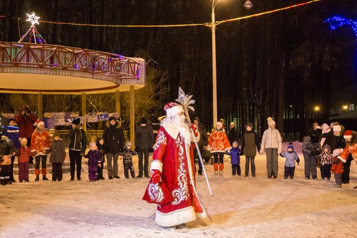 Новогодние декорации в Королеве