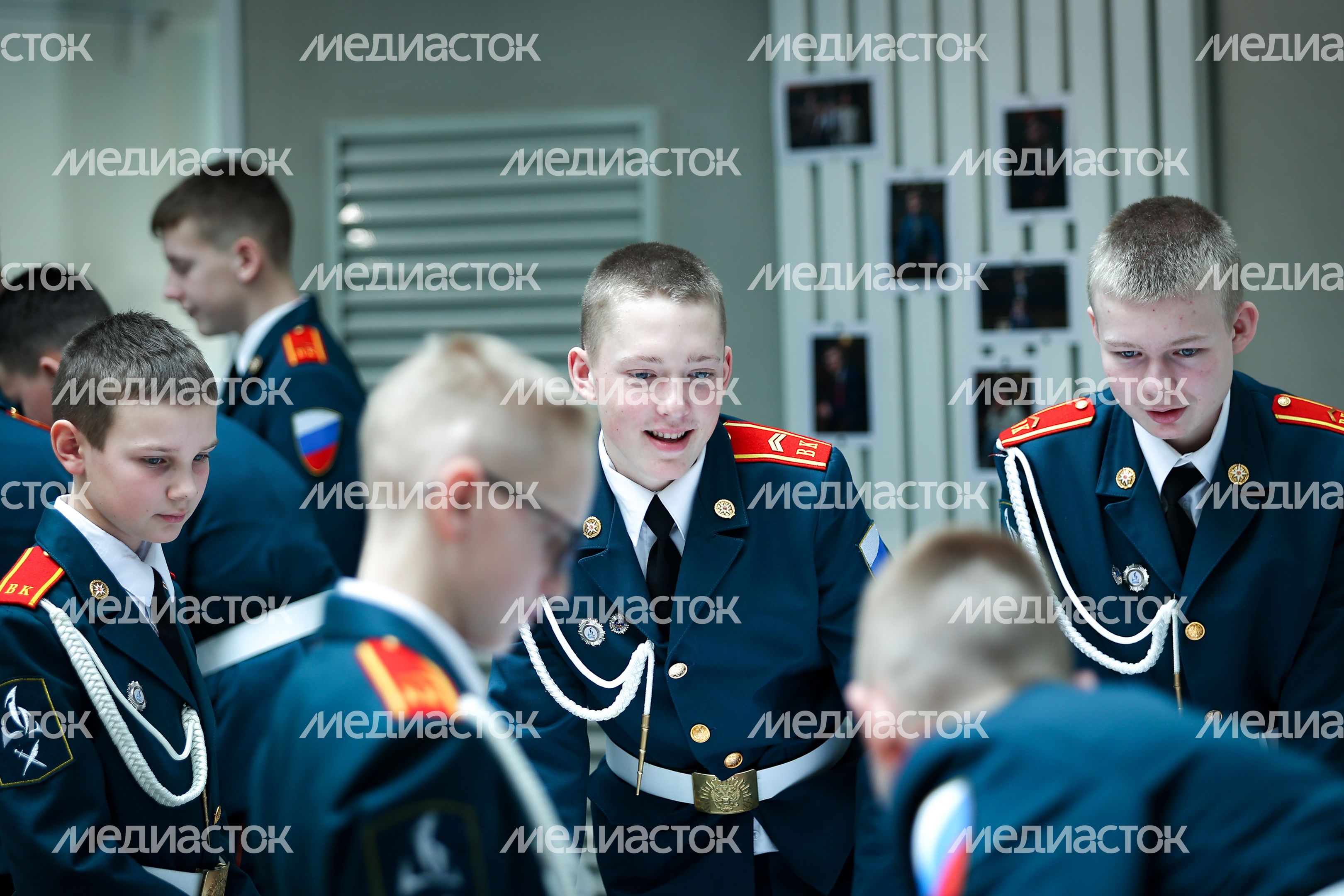 Встреча Губернатора Подмосковья с ребятами из кадетской школы «Корабелы Прионежья» Встреча Губернатора Подмосковья с ребятами из кадетской школы «Корабелы Прионежья»