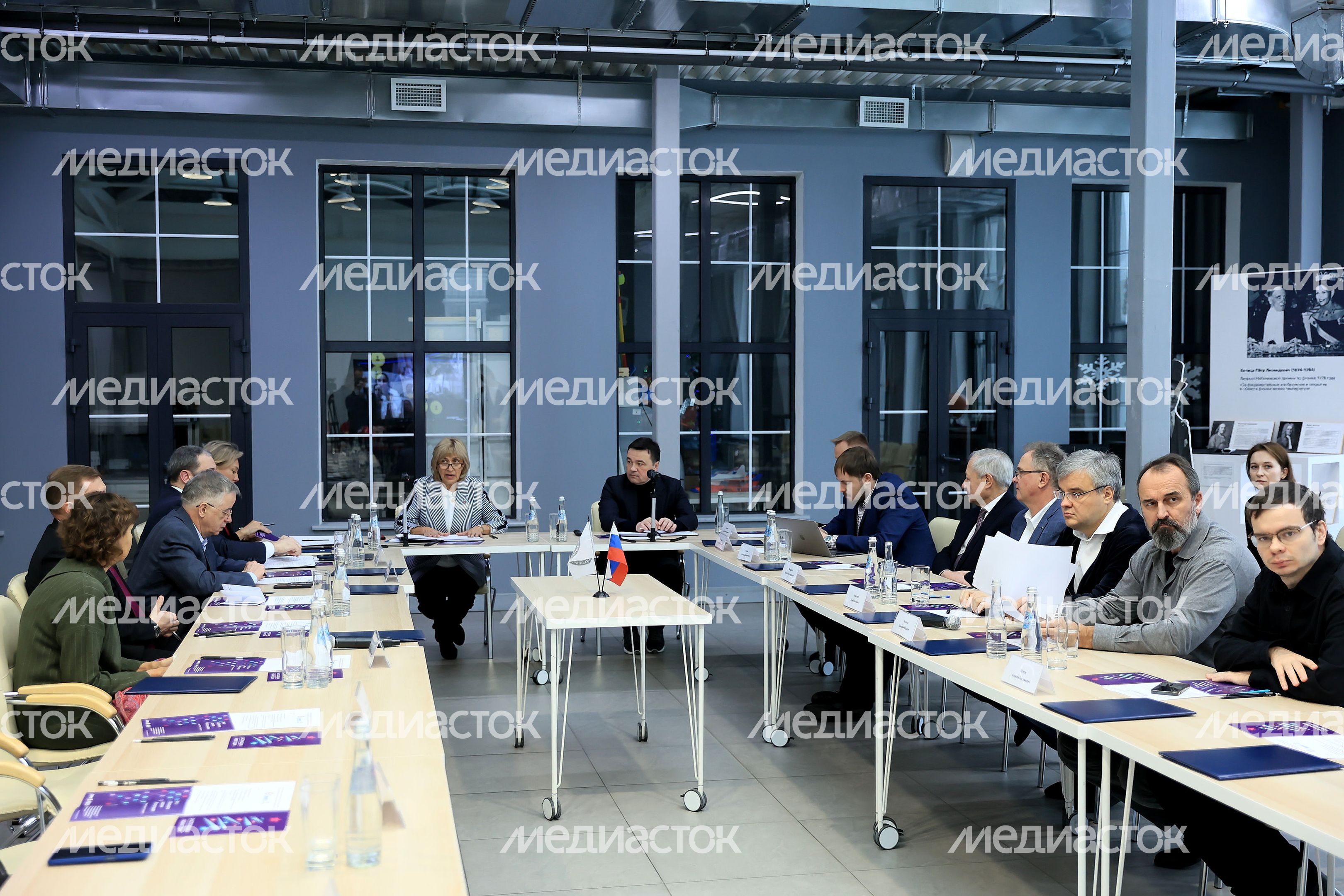 Проверка хода работ в будущем кампусе для проживания и детском технопарке на базе Физтех-лицея им. П.Л. Капицы Губернатором Подмосковья
