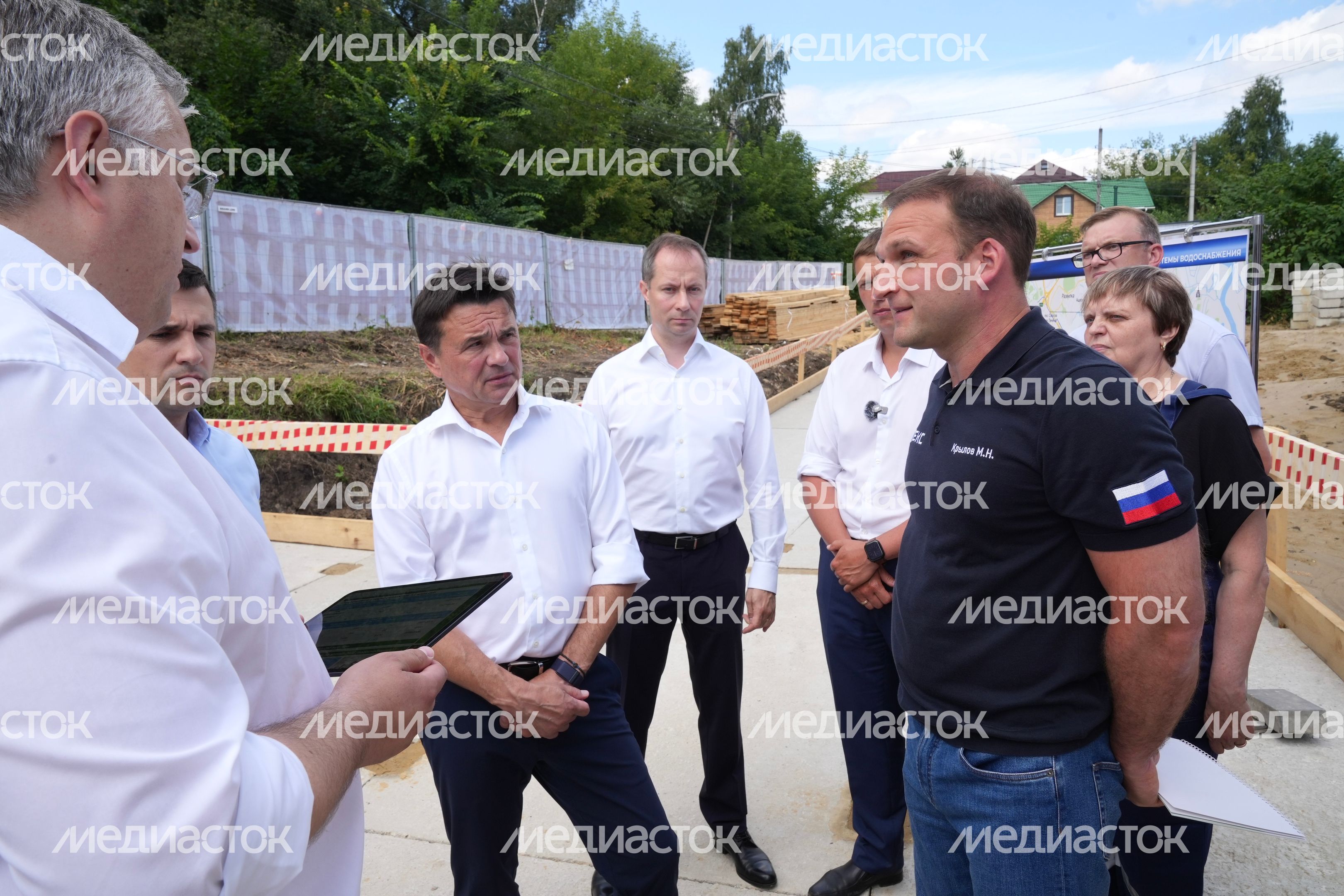 Андрей Воробьев проверил ход работ по реконструкции коллектора в Видном