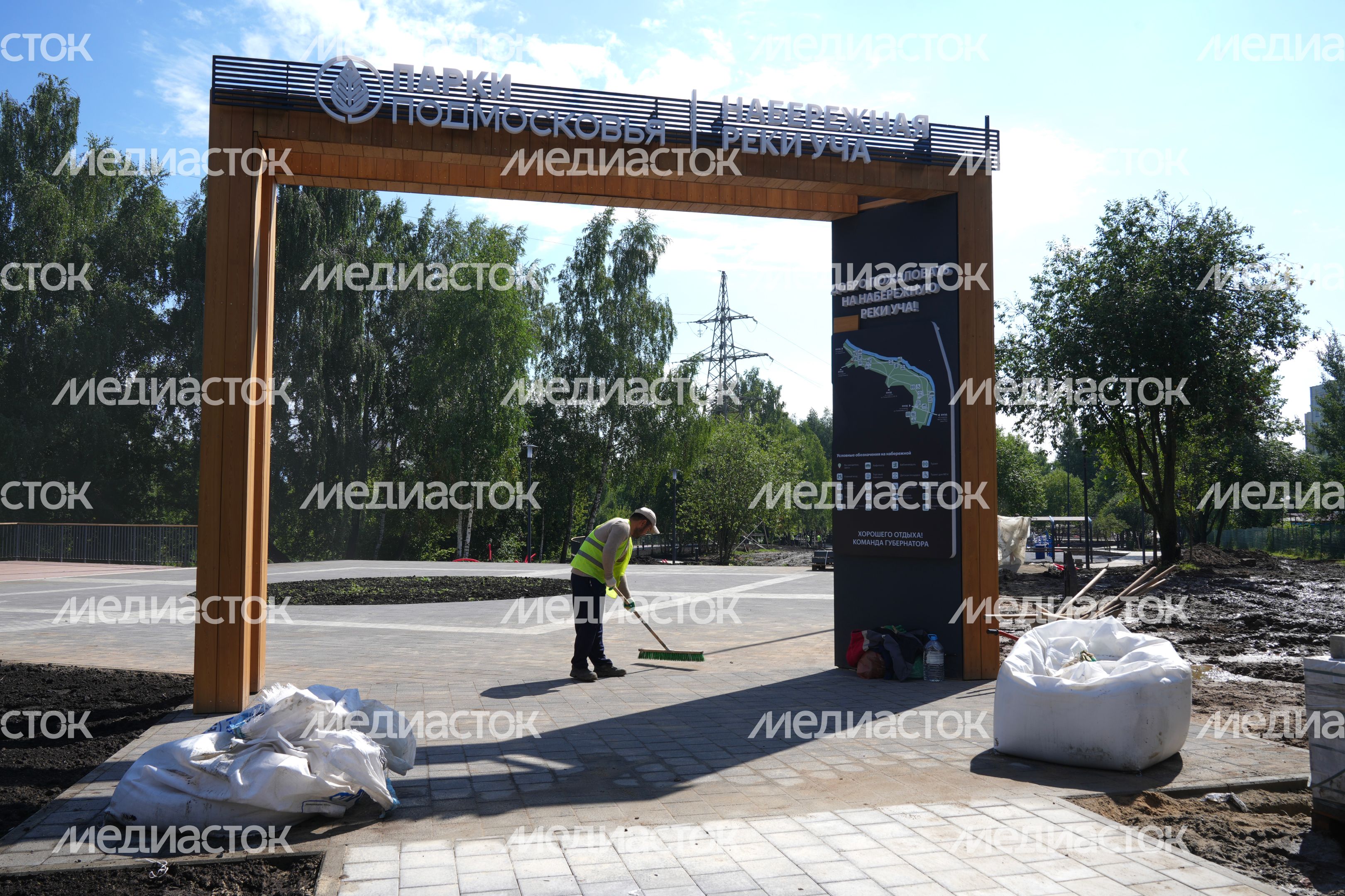 Благоустройство зоны отдыха у реки Учи в Ивантеевке