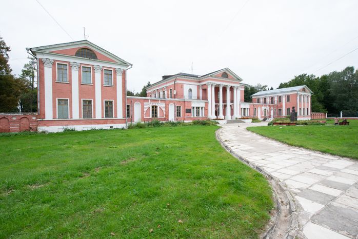 Имение Гончаровой