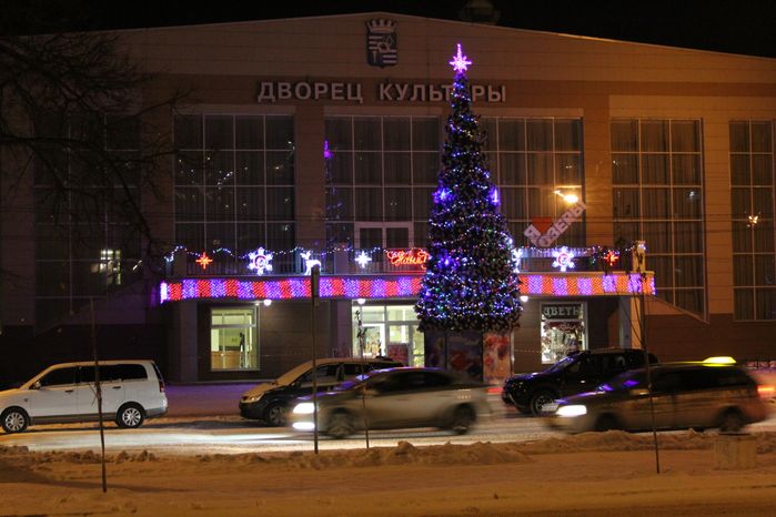 Новогодние декорации в Озерах