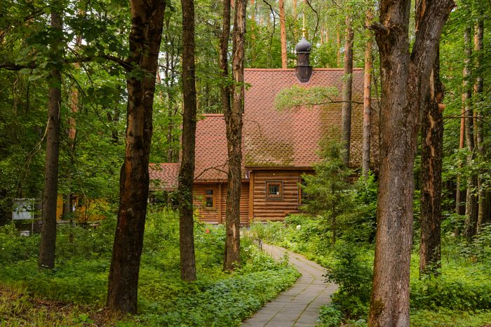 Черноголовка. Церковь Великомученика Пантелеймона