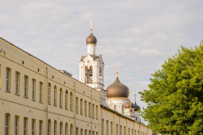 Тихвинская церковь