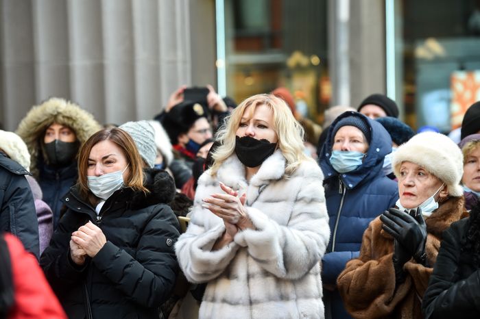Церемония прощания с актером Василием Лановым в московском театре имени Вахтангова