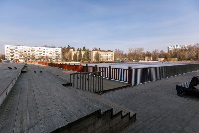 Сквер Героев Курсантов в микрорайоне Юбилейный города Королев