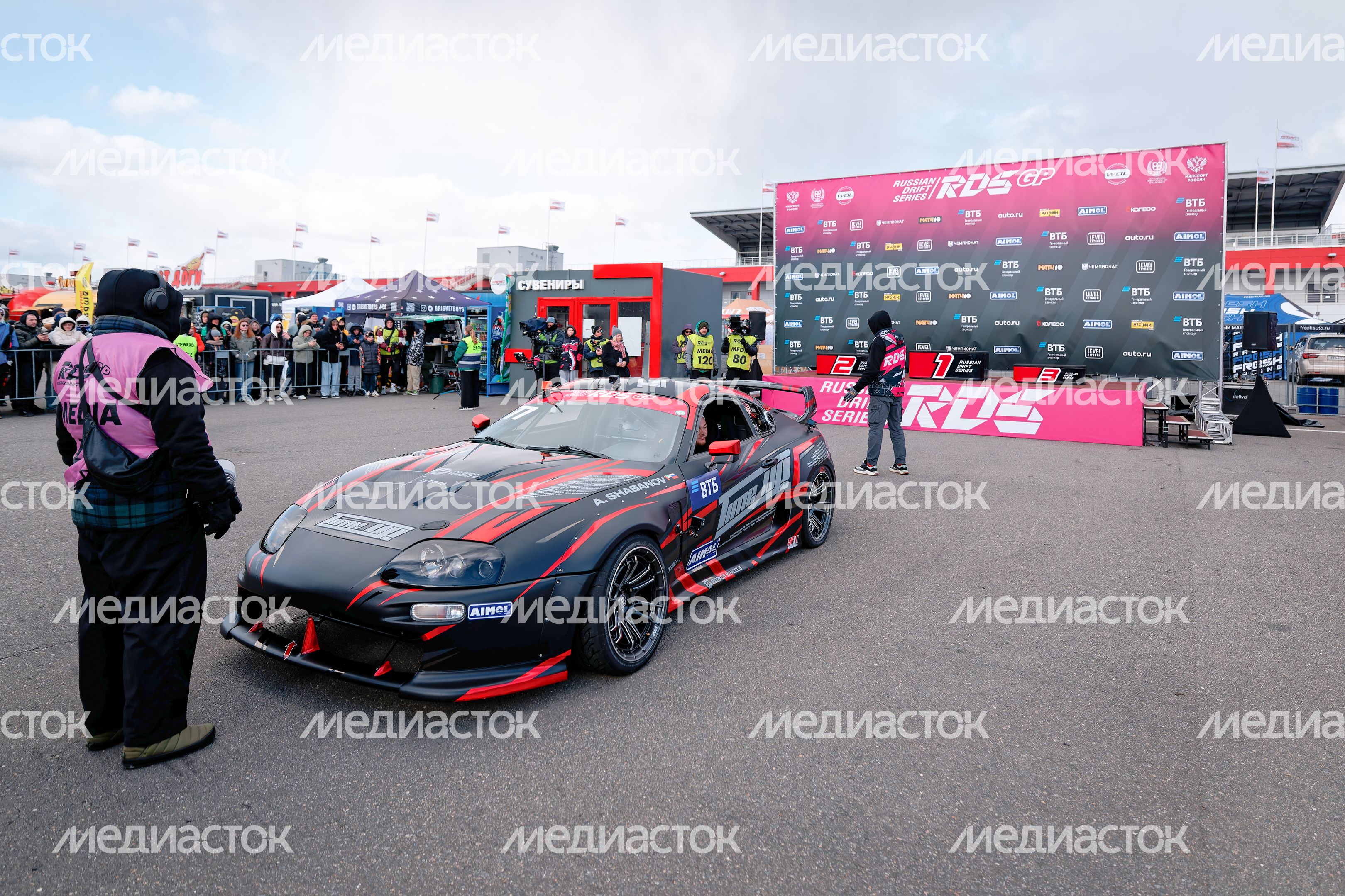 Первый этап Гран-При Российской Дрифт Серии на автодроме Moscow Raceway Первый этап Гран-При Российской Дрифт Серии на автодроме Moscow Raceway