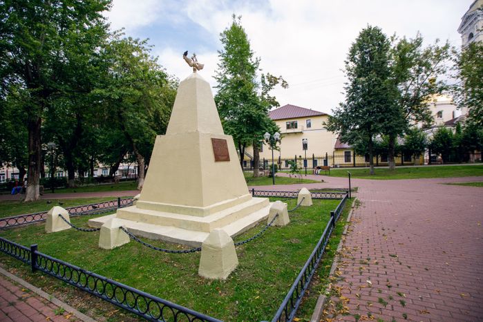 Подольск. Обелиск гренадерам генерала Милорадовича