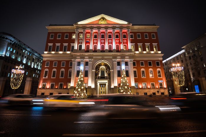 Новогодняя иллюминация в Москве