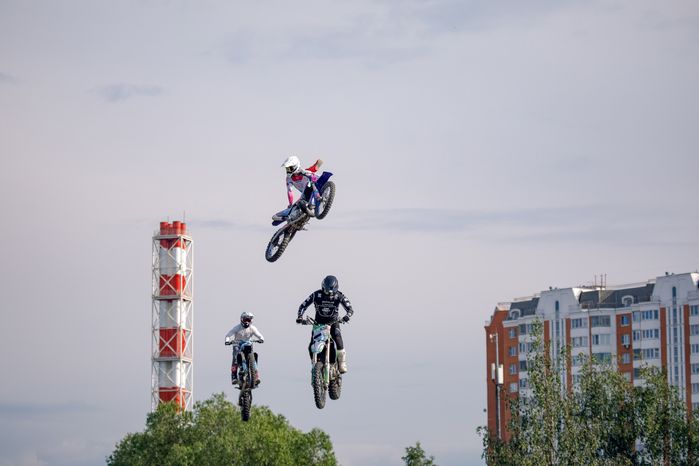 Шоу команды мотофристайла FMX13 в Лобне