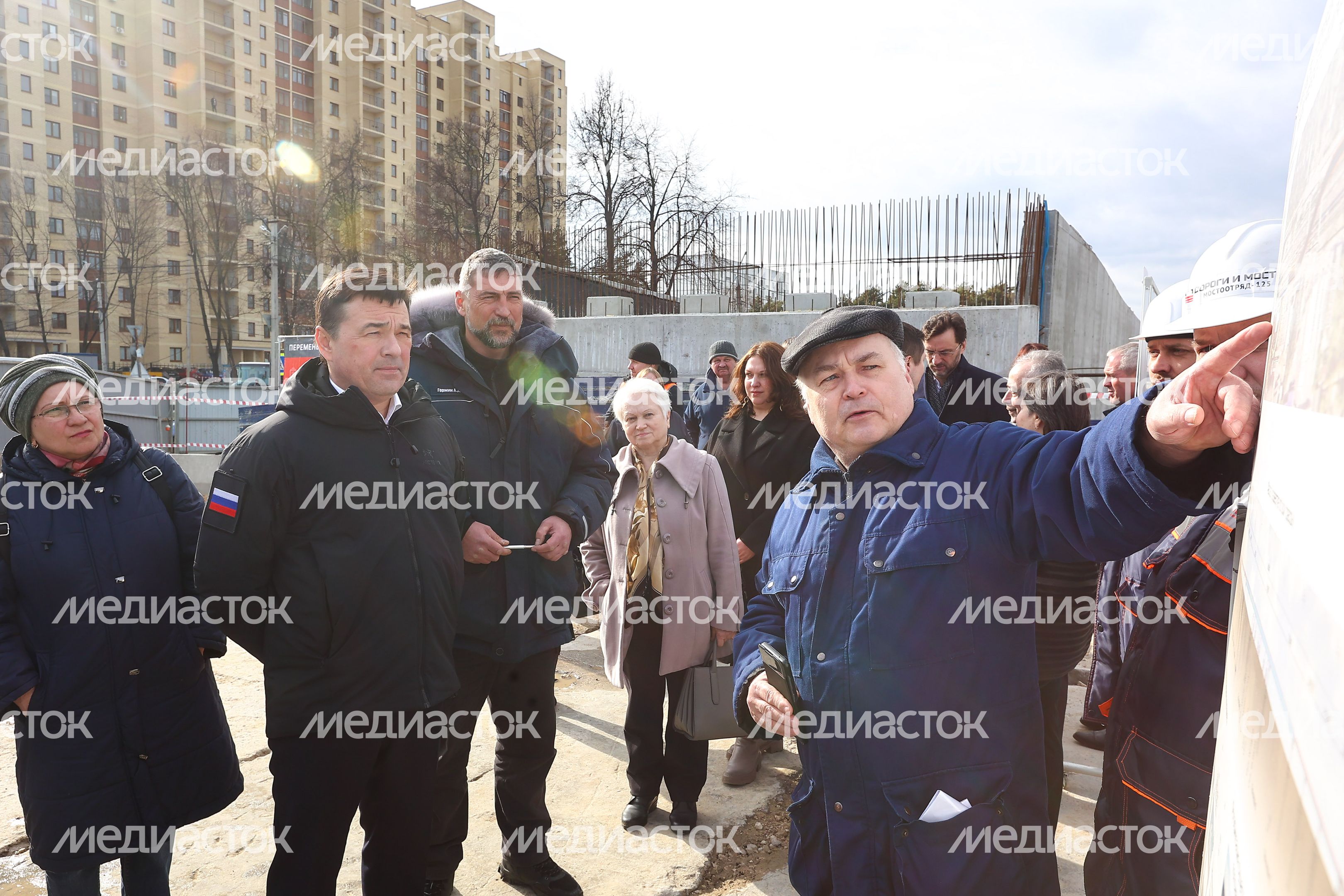 Проверка губернатором строительства путепровода в Раменском