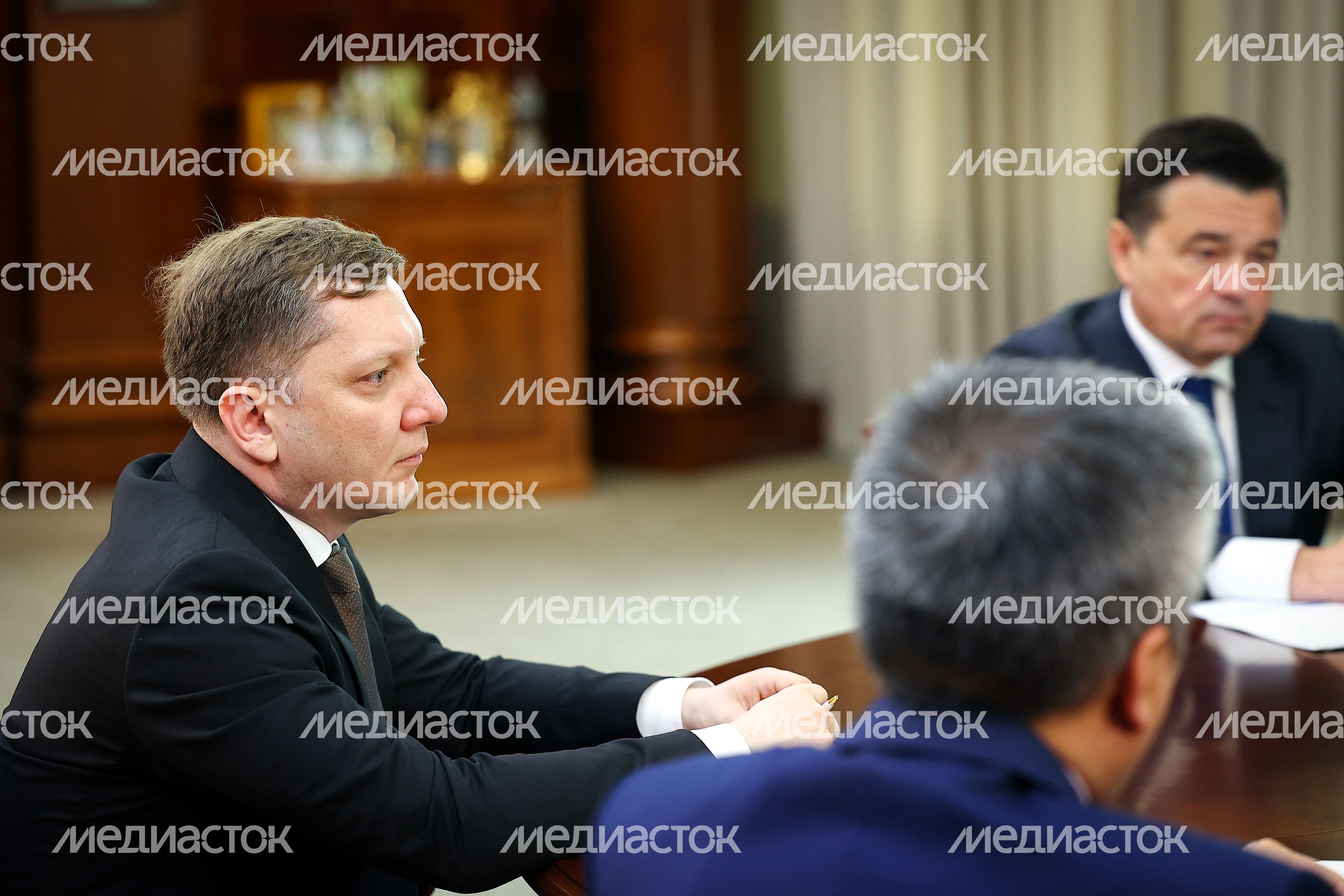 Андрей Воробьев обсудил развитие сотрудничества с хокимом Андижанской области Узбекистана