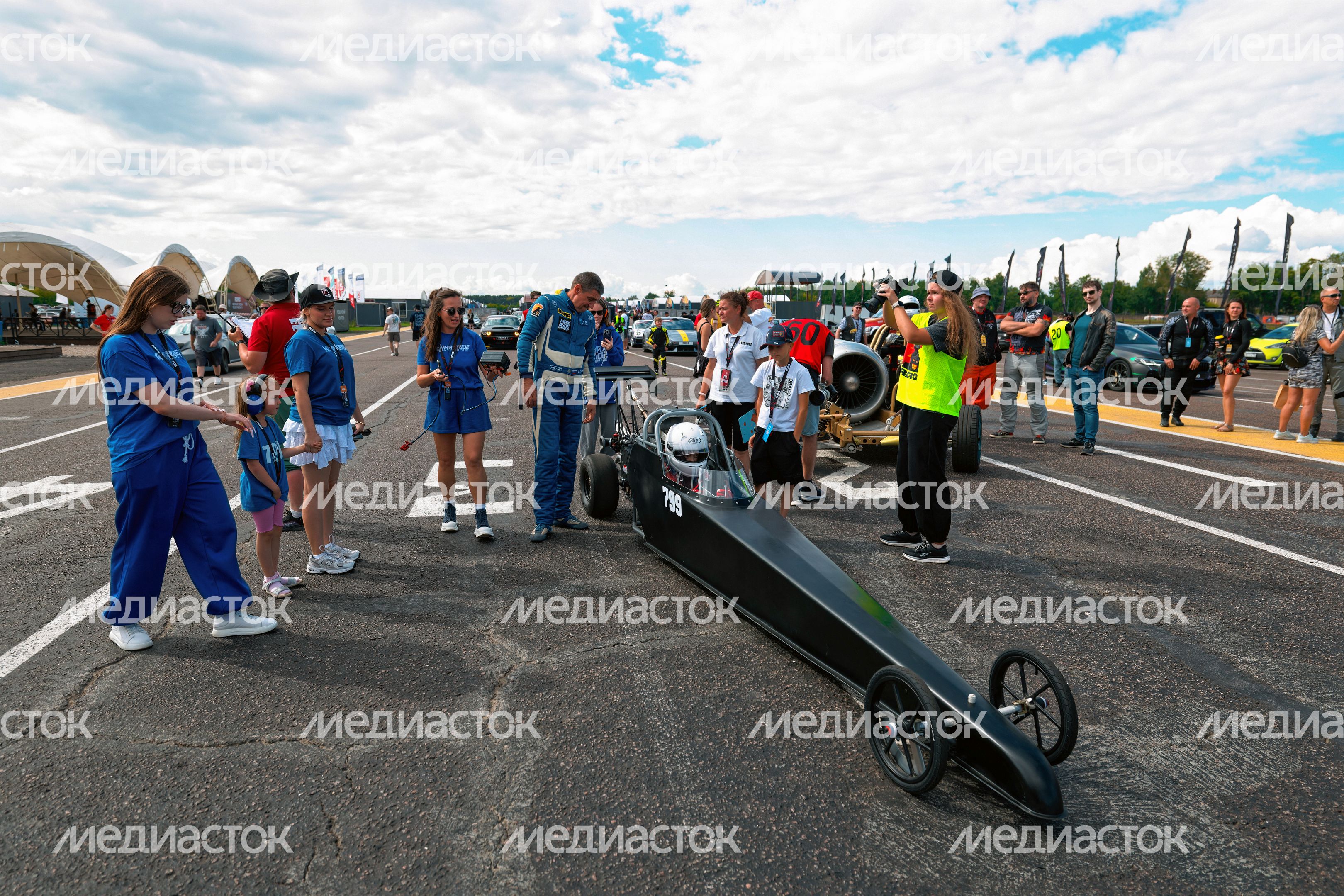Чемпионат и Кубок России по дрэг-рейсингу RDRC 2026. Заезд гоночных болидов на автодроме RDRC Racepark в Раменском округ Чемпионат и Кубок России по дрэг-рейсингу RDRC 2026. Заезд гоночных болидов на автодроме RDRC Racepark в Раменском округ