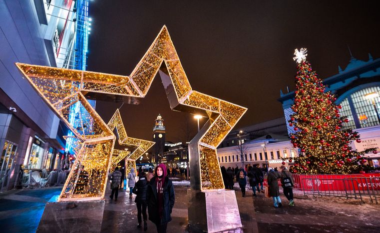 Новогодняя иллюминация в Москве