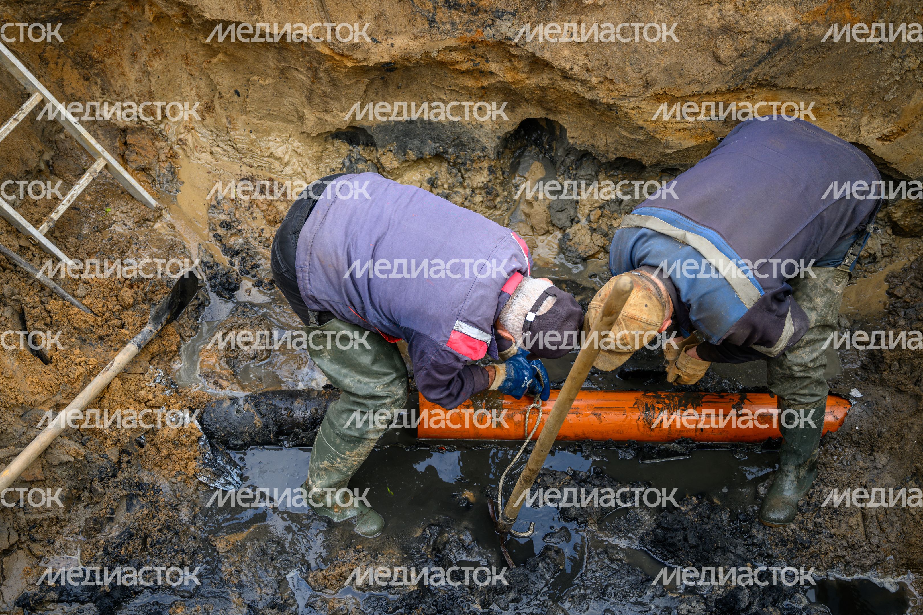 Строительство канализационного коллектора в Куровском Орехово-Зуевского округа