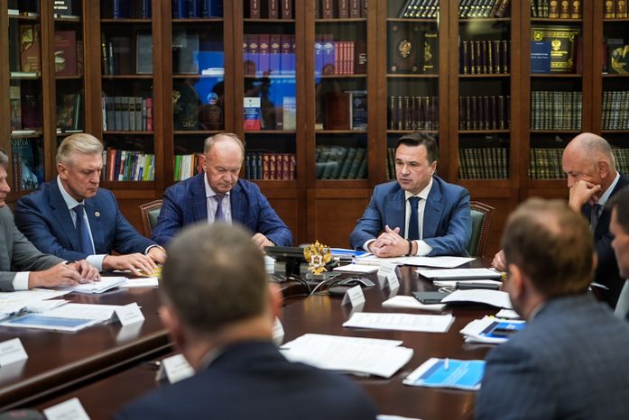 Андрей Воробьев обсудил приоритетные направления сотрудничества с представителями ПАО «Газпром»