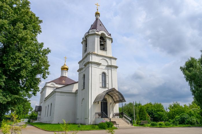 Церковь иконы Божией Матери "Знамение" в Амерево