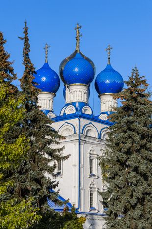 Бронницы. Собор Архангела Михаила