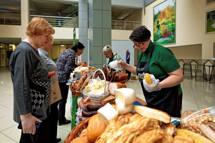 Сыры на ярмарке фермерских продуктов «Вкусная пятница» в Красногорске