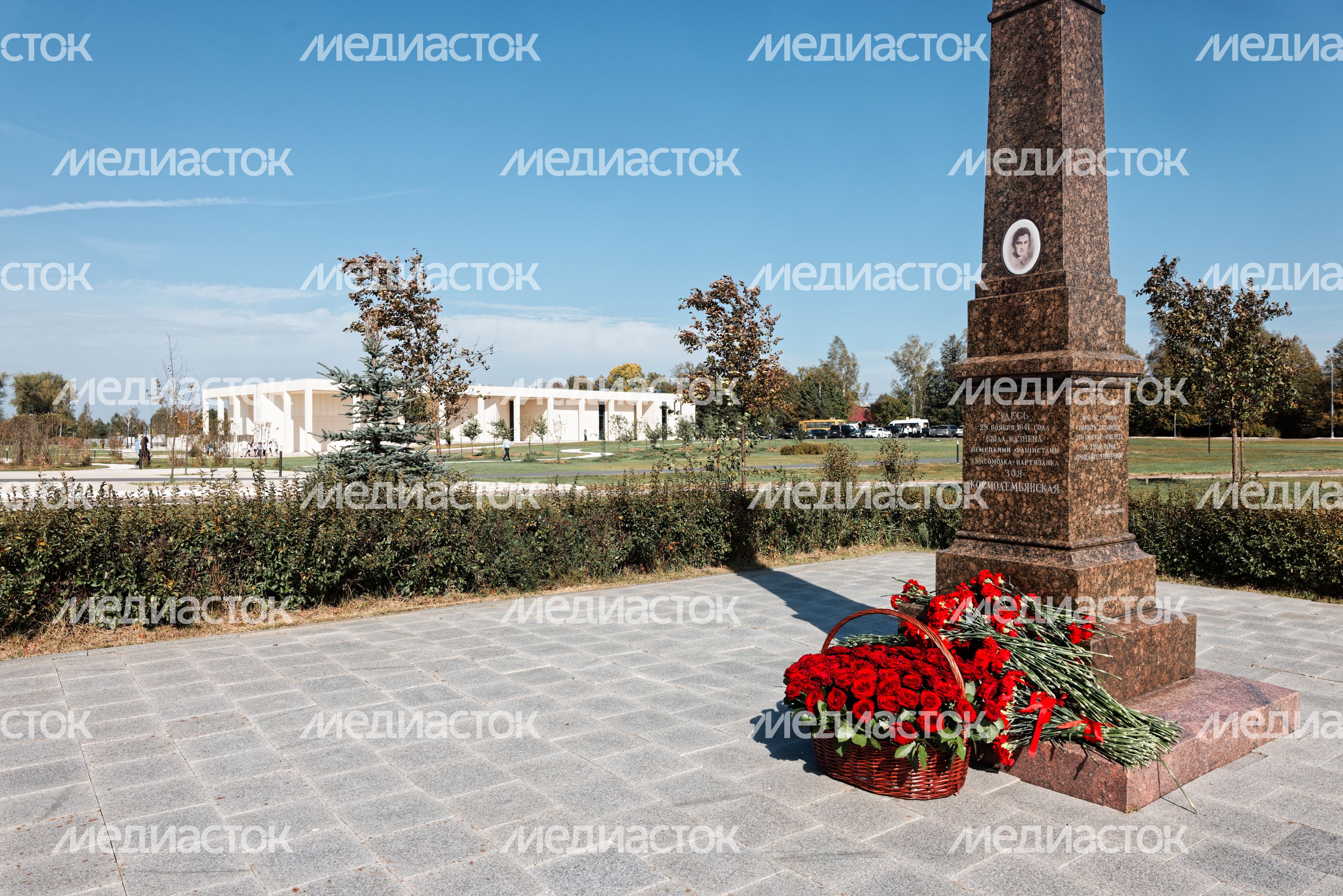 Торжественное мероприятие «Герой жив памятью» к 101-летию Зои Космодемьянской в Рузском округе Торжественное мероприятие «Герой жив памятью» к 101-летию Зои Космодемьянской в Рузском округе