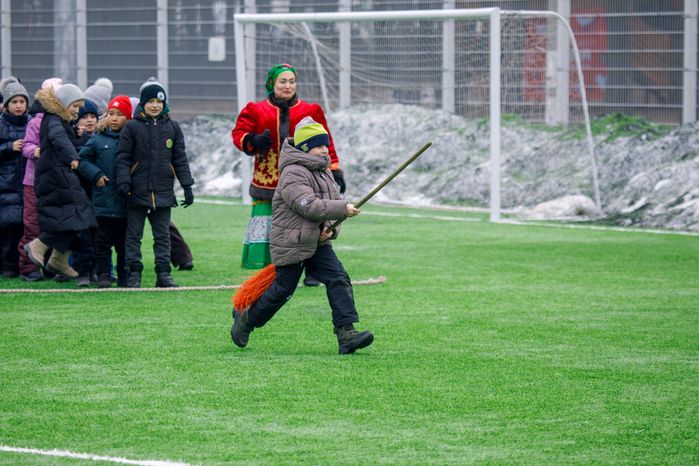 Спортивно-развлекательное мероприятие «Бегущие по снегу» в Кузьминском лесопарке в Котельниках