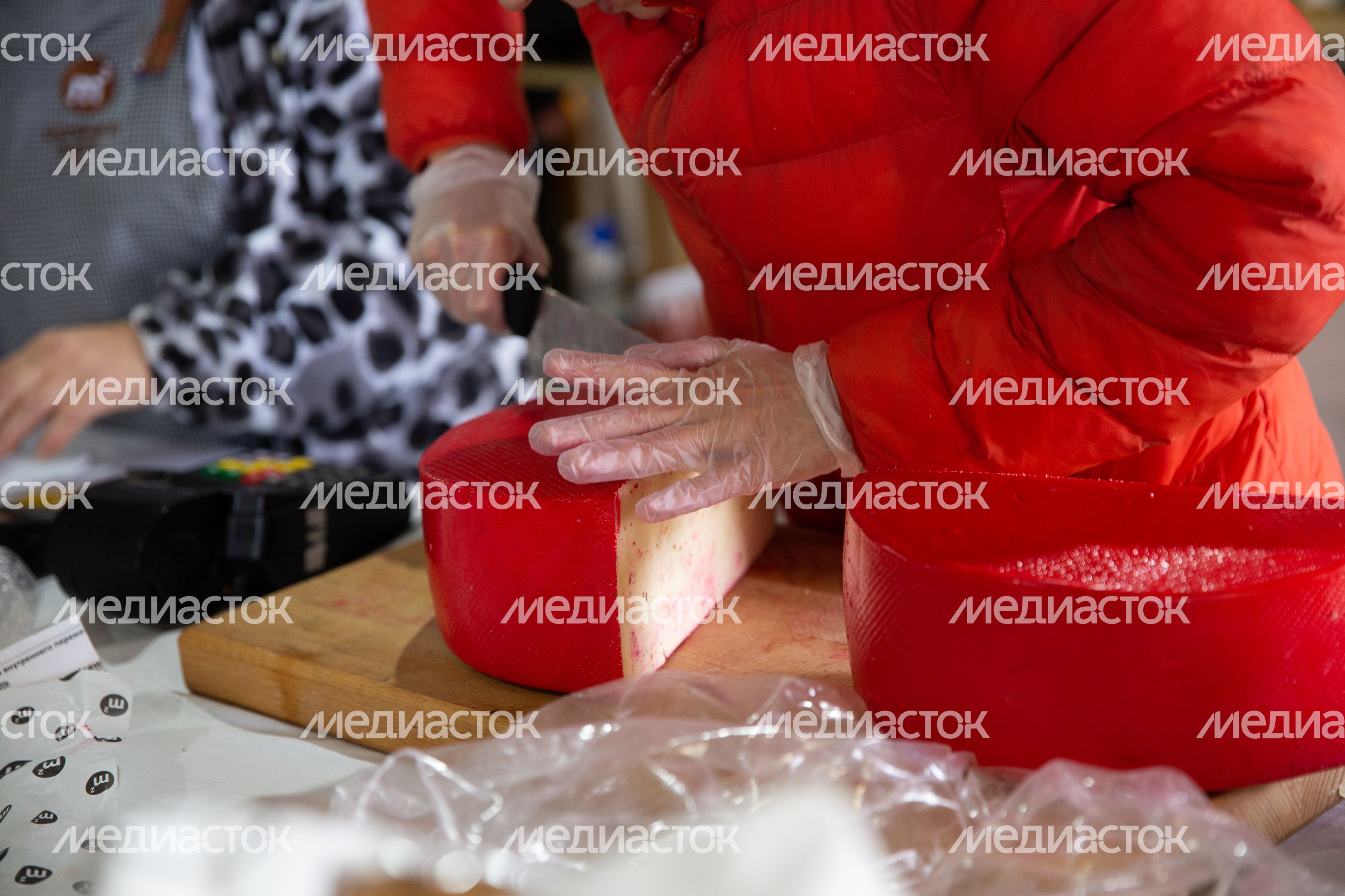 Открытие IV Всероссийского фестиваля фермерской продукции «Сыр. Пир. Мир»