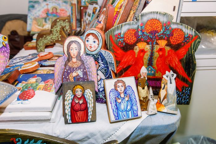 Предметы народных художественных промыслов на выставке «Ладья. Зимняя сказка 2024»