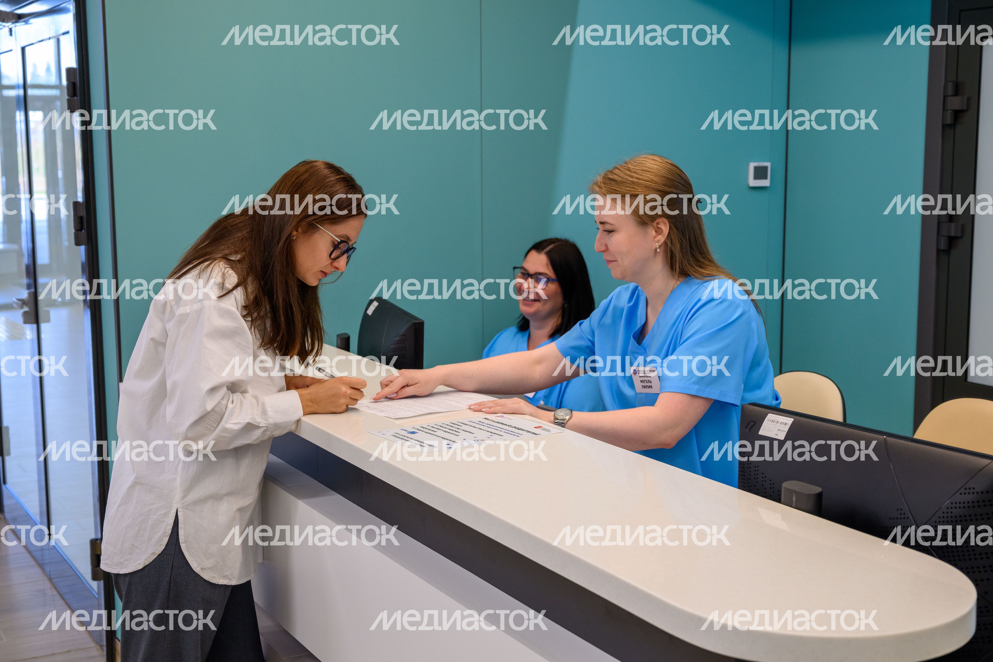 Регистратура детской поликлиники КДЦ «Ромашка» в селе Ромашково Одинцовского округа Регистратура детской поликлиники КДЦ «Ромашка» в селе Ромашково Одинцовского округа