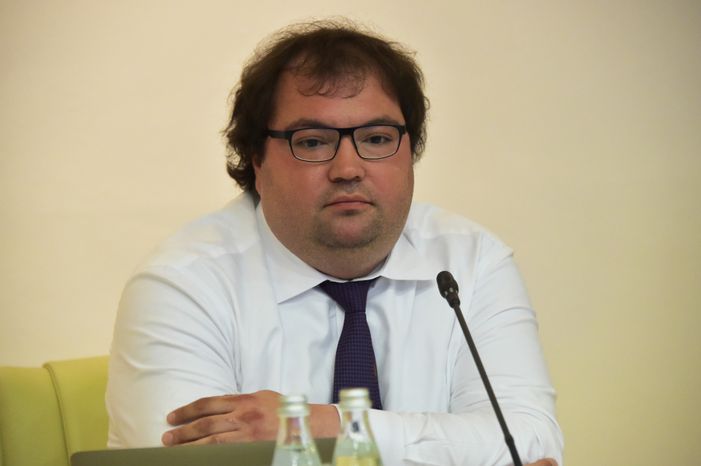 Пресс-конференция по вопросам оптимизации численности госслужащих в МО