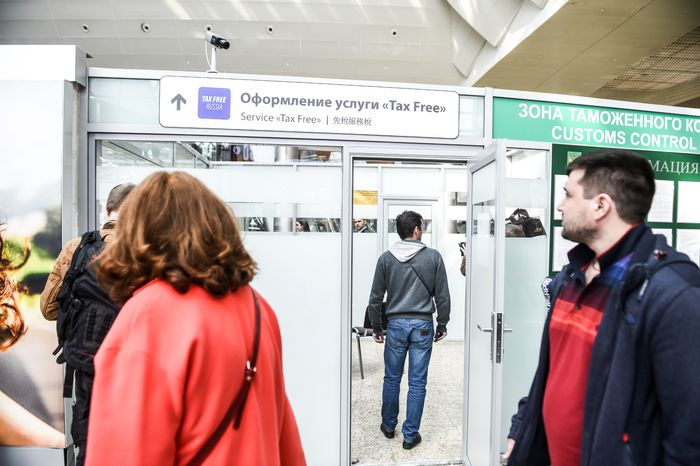 Система tax free для возврата НДС иностранцам начинает работу в России в тестовом режиме
