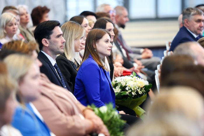 Поздравление соцработников с их профессиональным праздником Губернатором Подмосковья